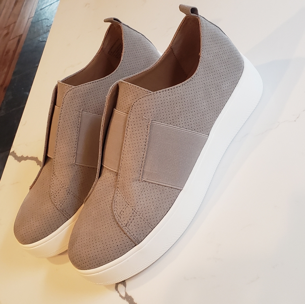 New in box 🖤 Steve Madden